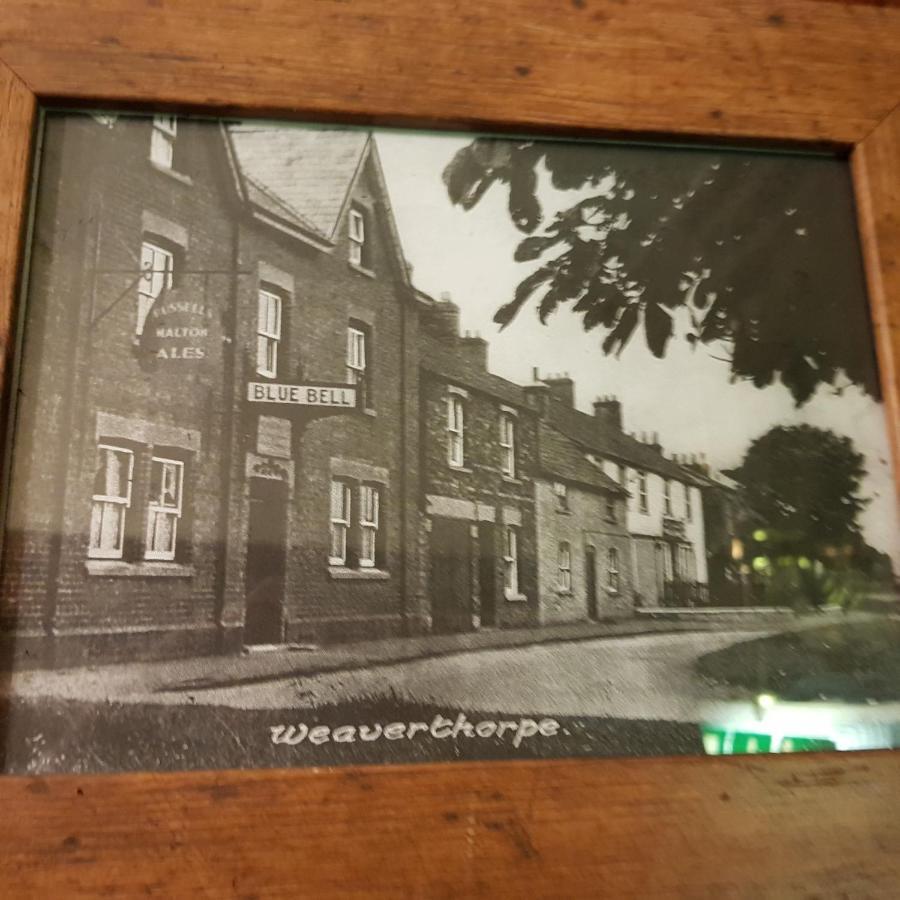 The Blue Bell Inn Weaverthorpe Exteriér fotografie